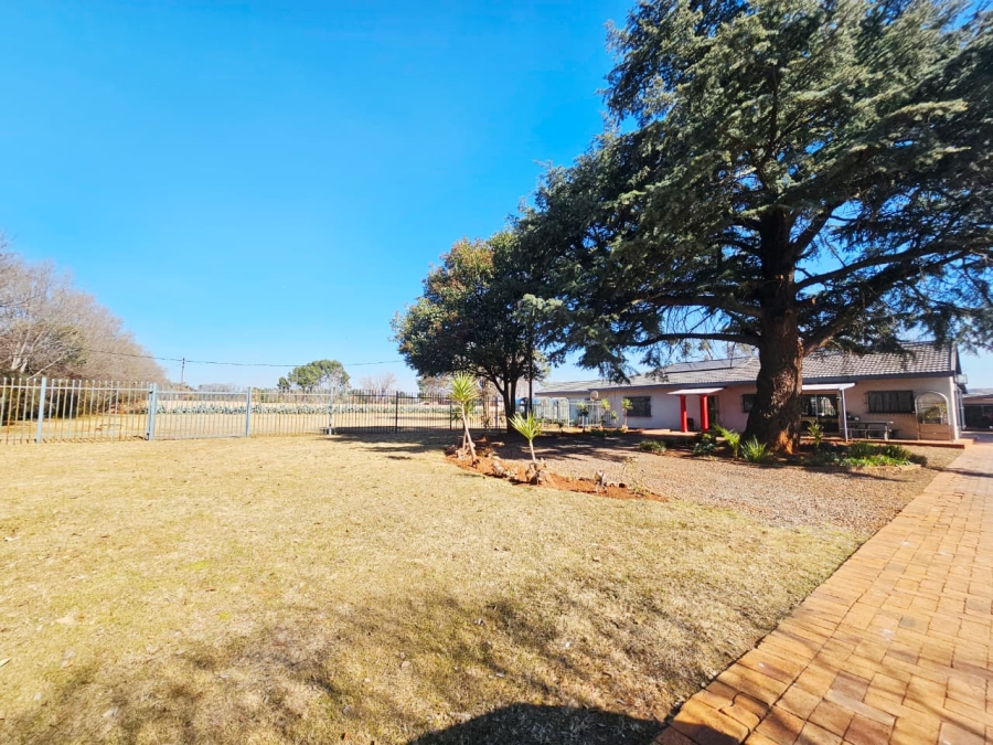  Bedroom Property for Sale in Raslouw Gauteng