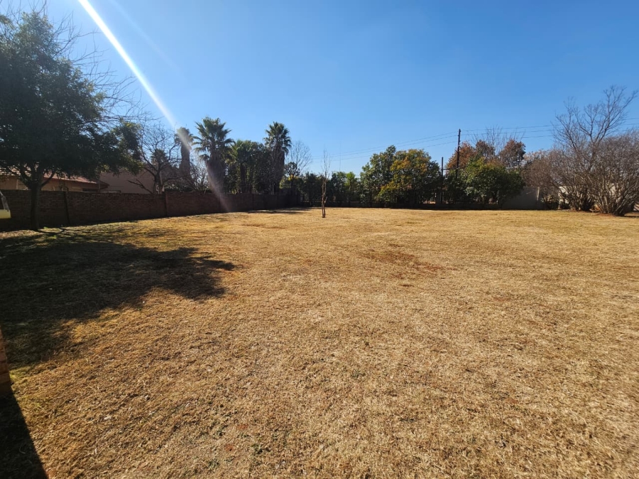  Bedroom Property for Sale in Raslouw Gauteng