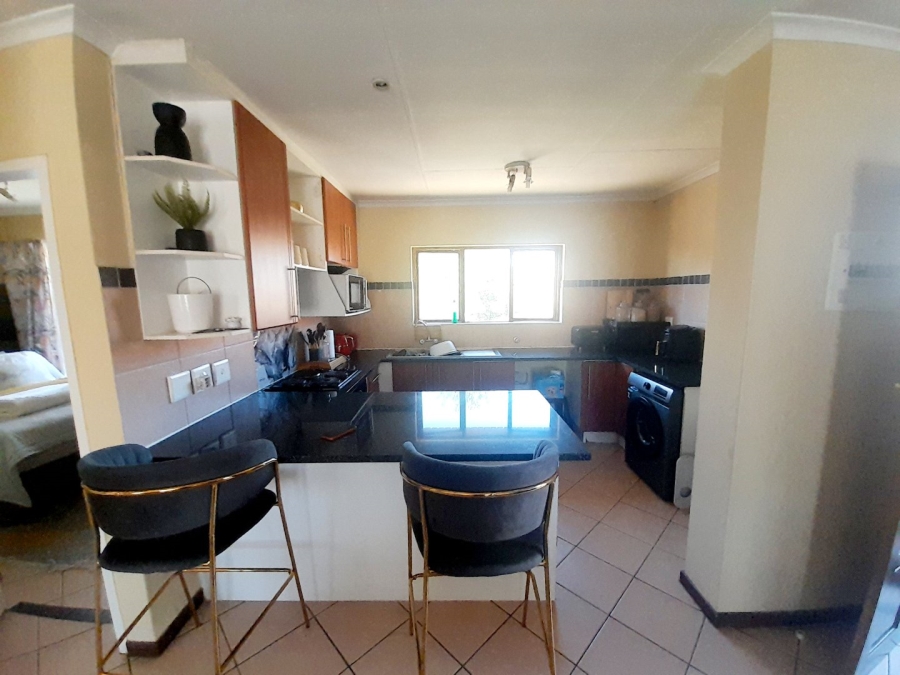 2 Bedroom Property for Sale in Silver Stone Country Estate Gauteng