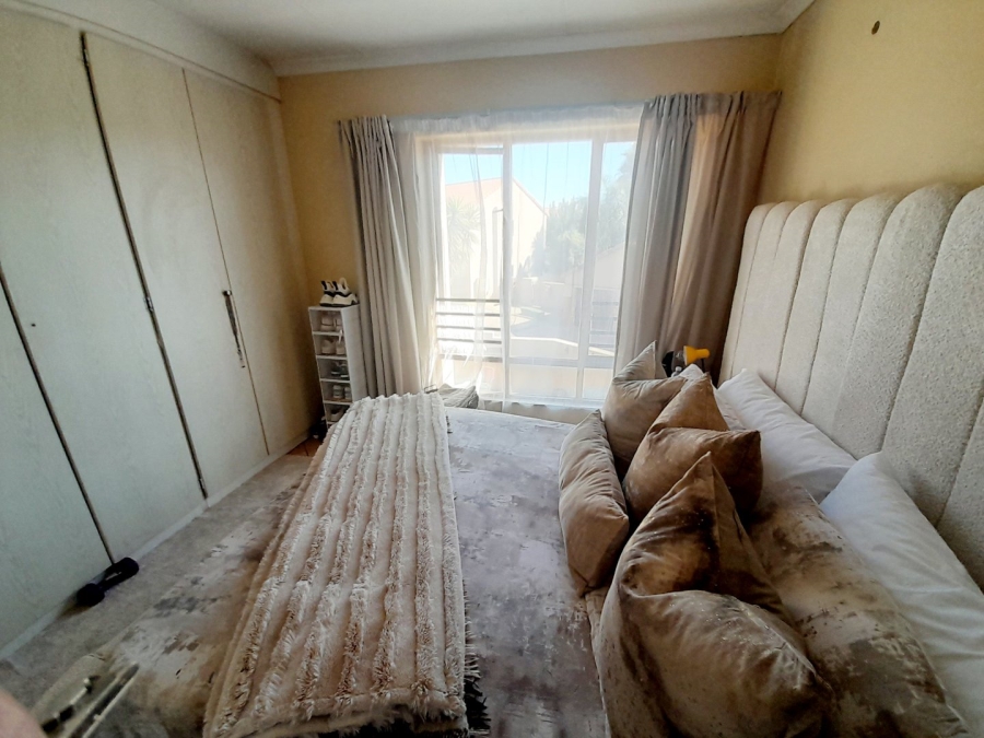 2 Bedroom Property for Sale in Silver Stone Country Estate Gauteng