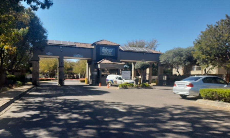 2 Bedroom Property for Sale in Silver Stone Country Estate Gauteng