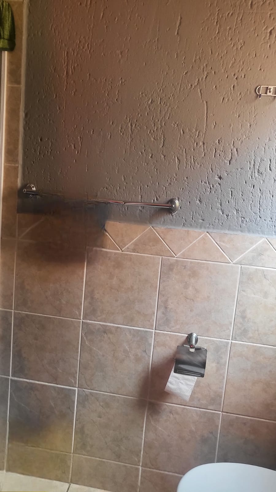  Bedroom Property for Sale in Bromhof Gauteng