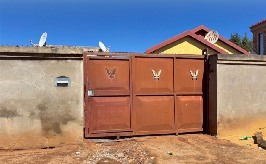  Bedroom Property for Sale in Protea Glen Gauteng