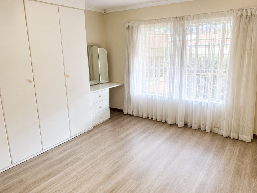 2 Bedroom Property for Sale in Wilgeheuwel Gauteng
