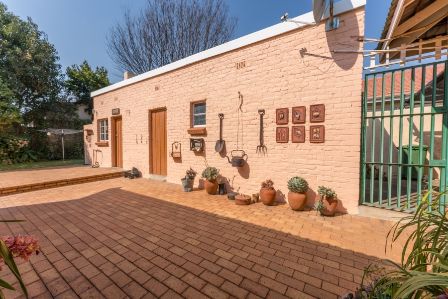 3 Bedroom Property for Sale in Edenvale Central Gauteng