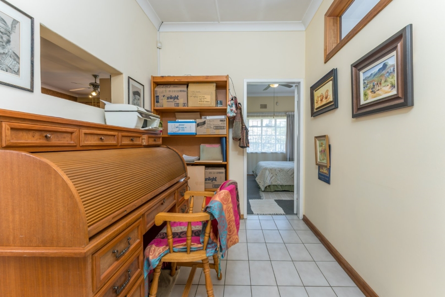 3 Bedroom Property for Sale in Edenvale Central Gauteng