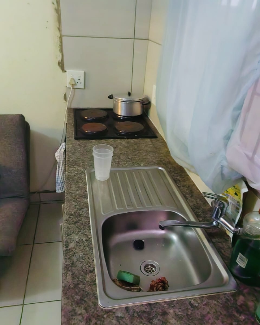 To Let 1 Bedroom Property for Rent in Soshanguve East Ext 4 Gauteng