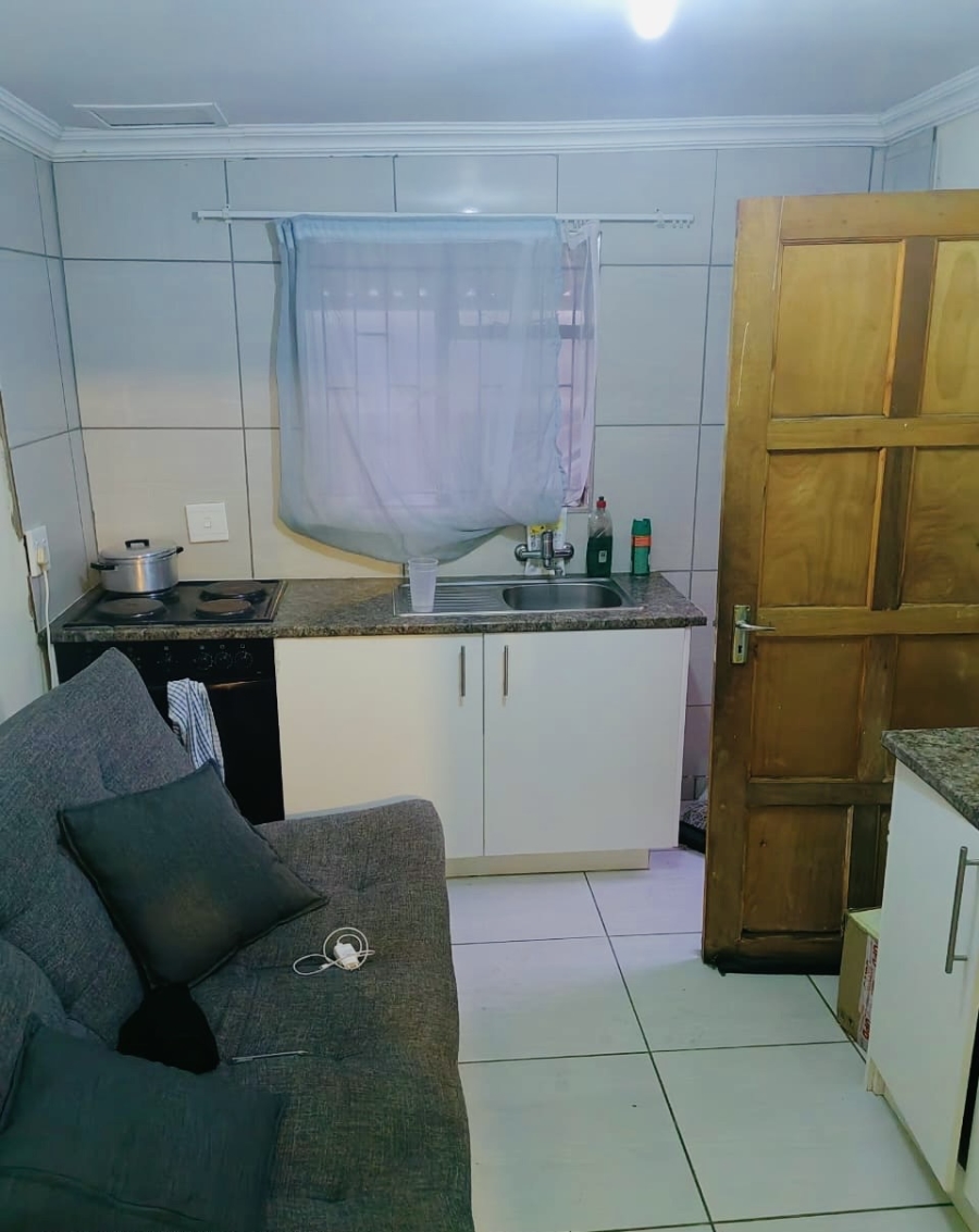 To Let 1 Bedroom Property for Rent in Soshanguve East Ext 4 Gauteng