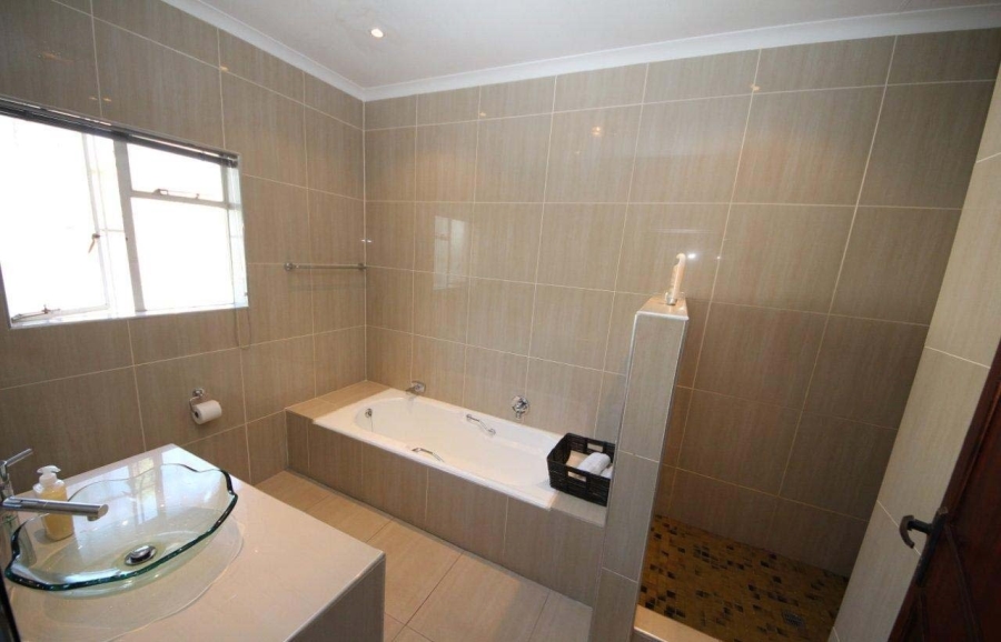 9 Bedroom Property for Sale in Bedfordview Gauteng