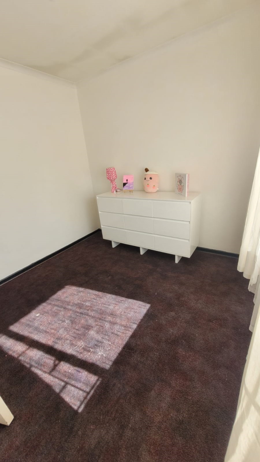 To Let 4 Bedroom Property for Rent in Jan Niemand Park Gauteng