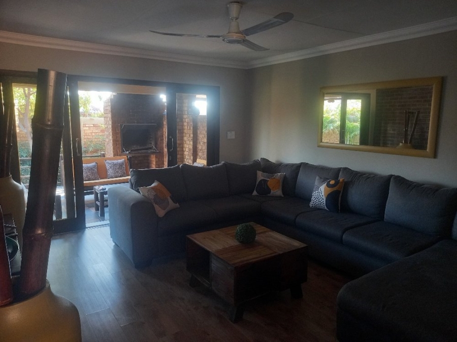 2 Bedroom Property for Sale in Sinoville Gauteng