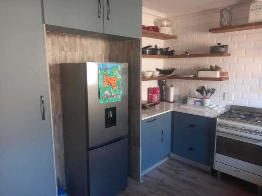 2 Bedroom Property for Sale in Sinoville Gauteng