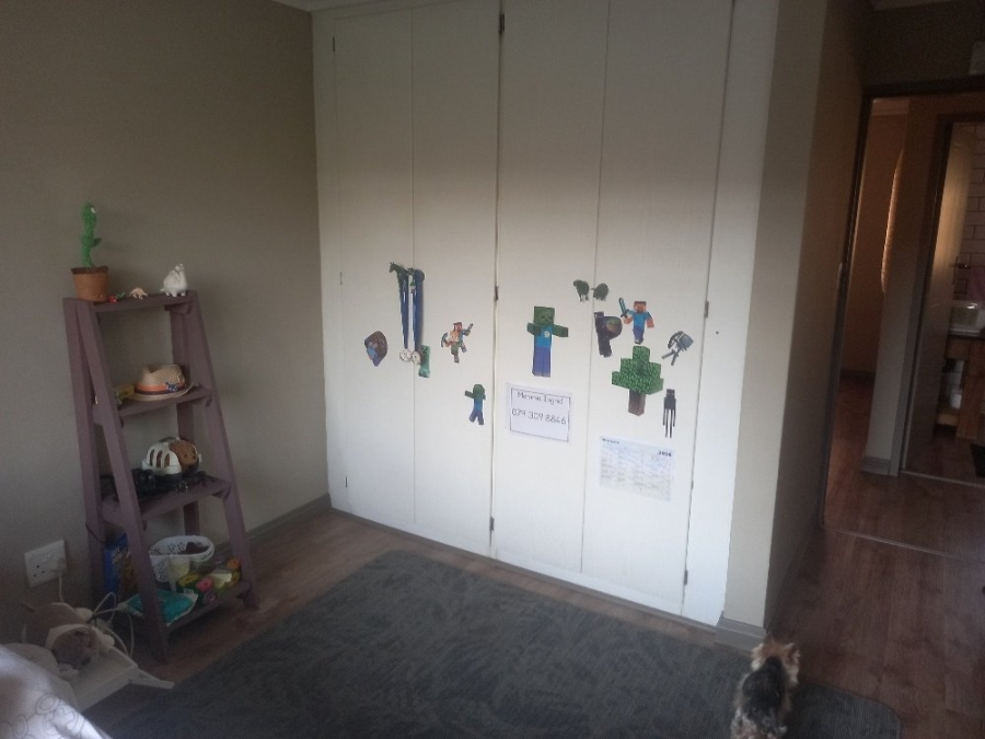 2 Bedroom Property for Sale in Sinoville Gauteng