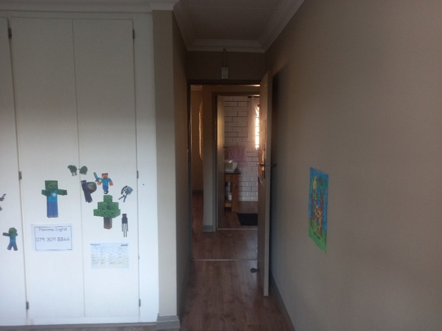 2 Bedroom Property for Sale in Sinoville Gauteng