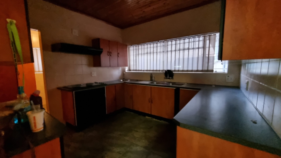 To Let 4 Bedroom Property for Rent in Eastleigh Gauteng