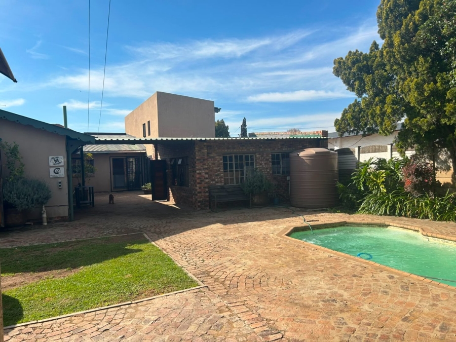 3 Bedroom Property for Sale in Three Rivers Gauteng
