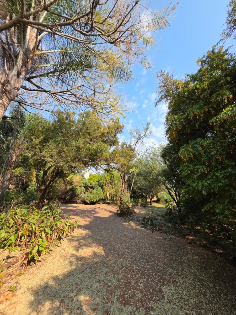 6 Bedroom Property for Sale in Montana Gauteng