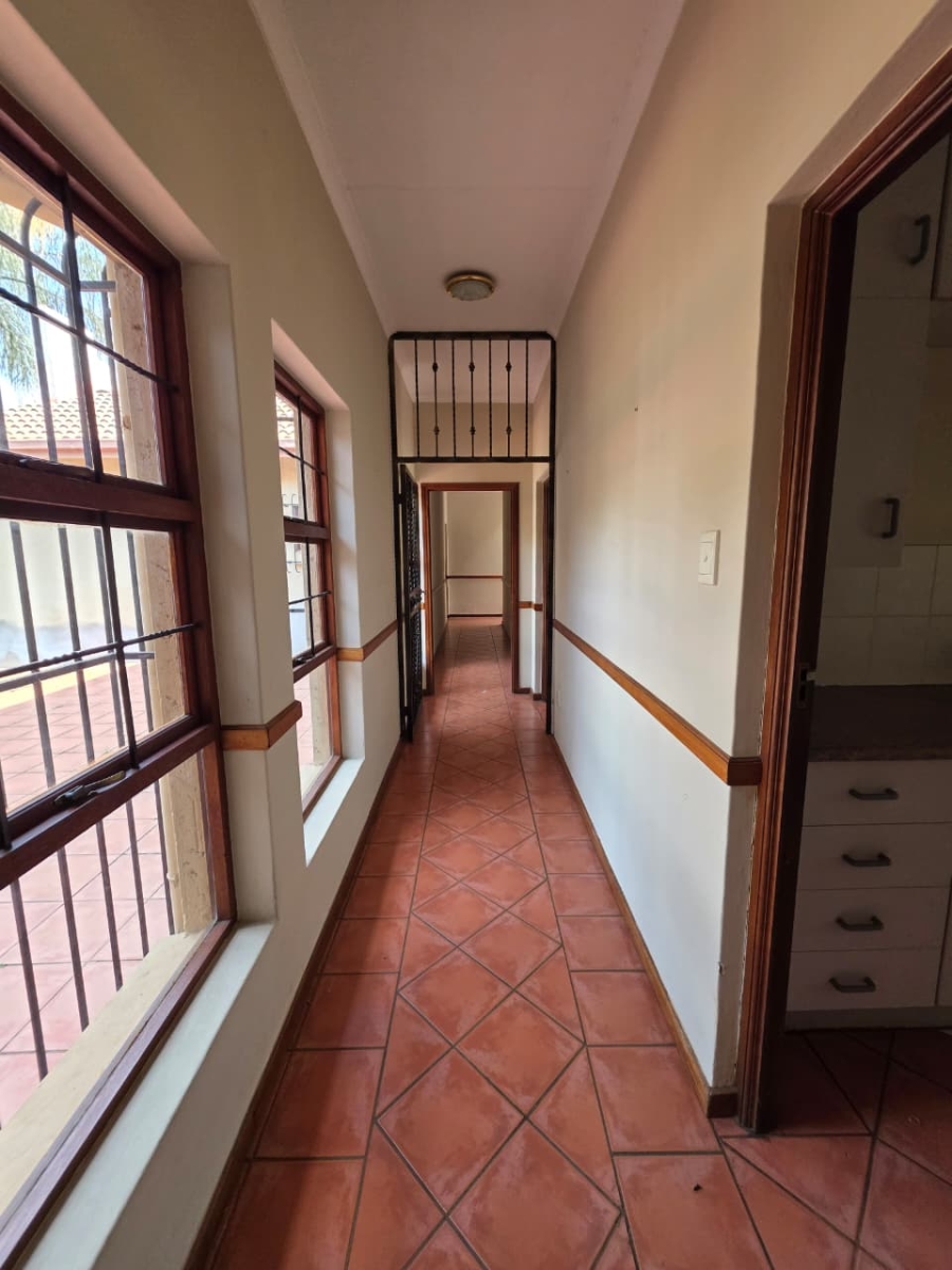 6 Bedroom Property for Sale in Montana Gauteng