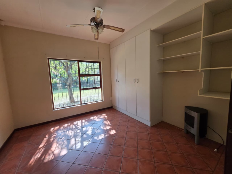 6 Bedroom Property for Sale in Montana Gauteng