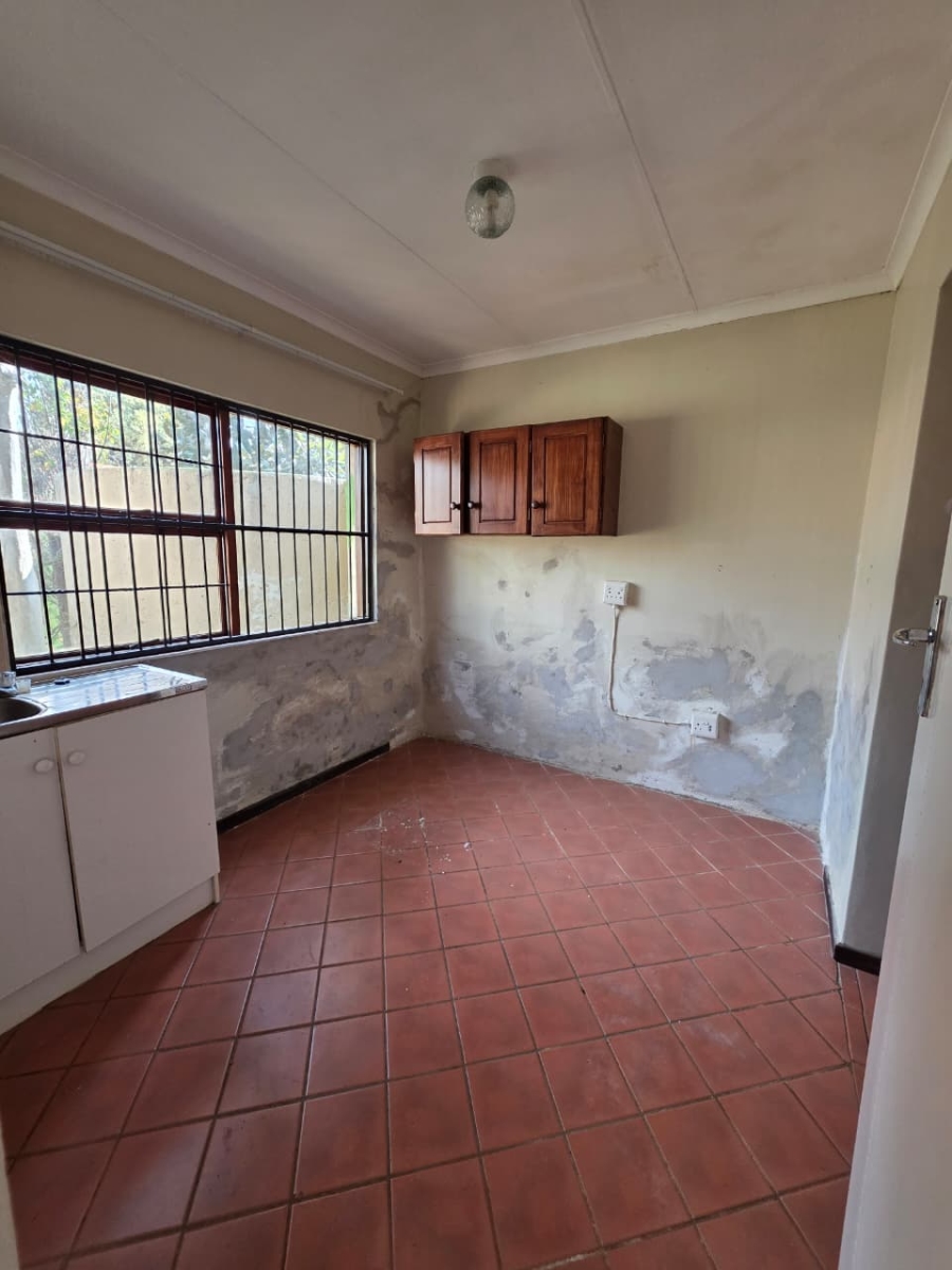 6 Bedroom Property for Sale in Montana Gauteng