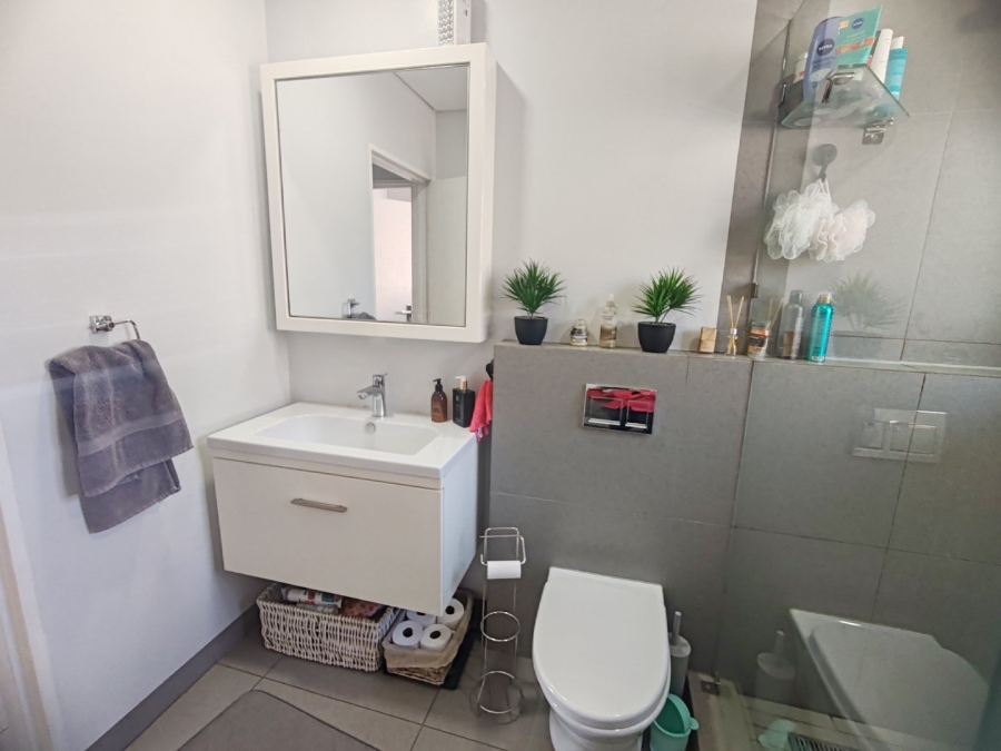  Bedroom Property for Sale in Bedfordview Gauteng