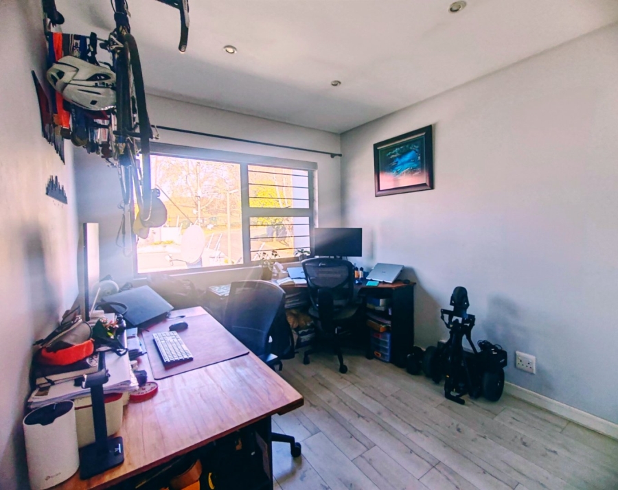  Bedroom Property for Sale in Bedfordview Gauteng