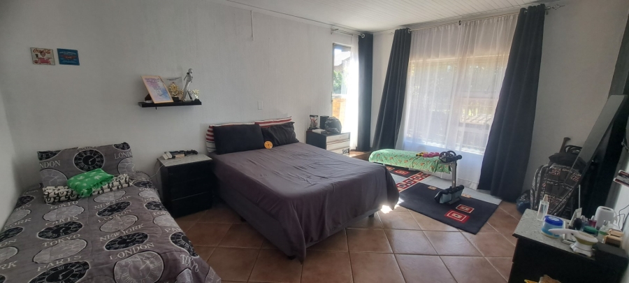 4 Bedroom Property for Sale in Eden Glen Gauteng