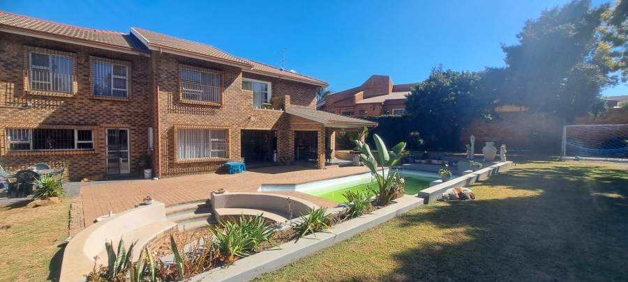 4 Bedroom Property for Sale in Eden Glen Gauteng