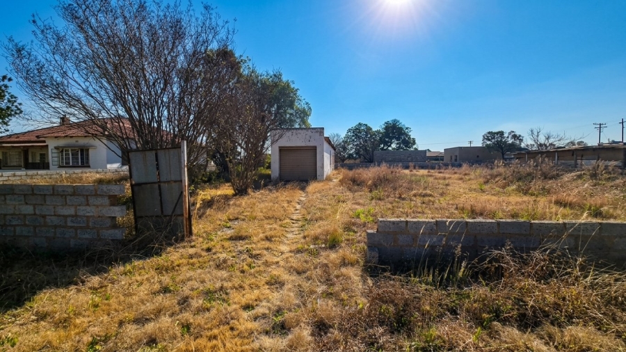 Commercial Property for Sale in Jameson Park Gauteng