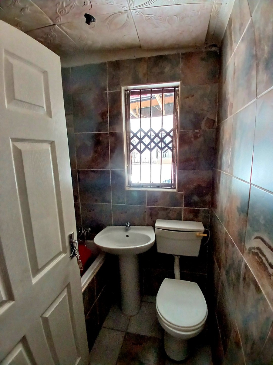  Bedroom Property for Sale in Langaville Gauteng