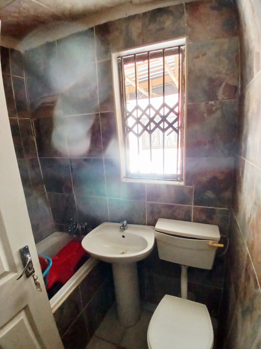  Bedroom Property for Sale in Langaville Gauteng