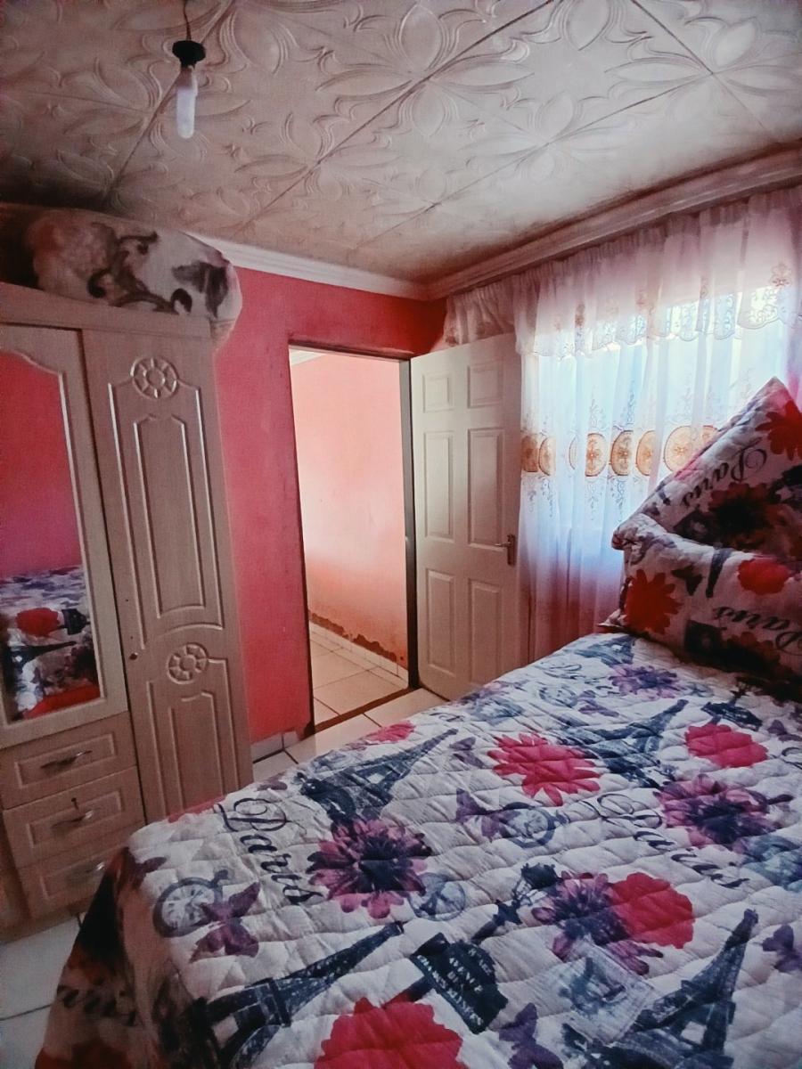 Bedroom Property for Sale in Langaville Gauteng