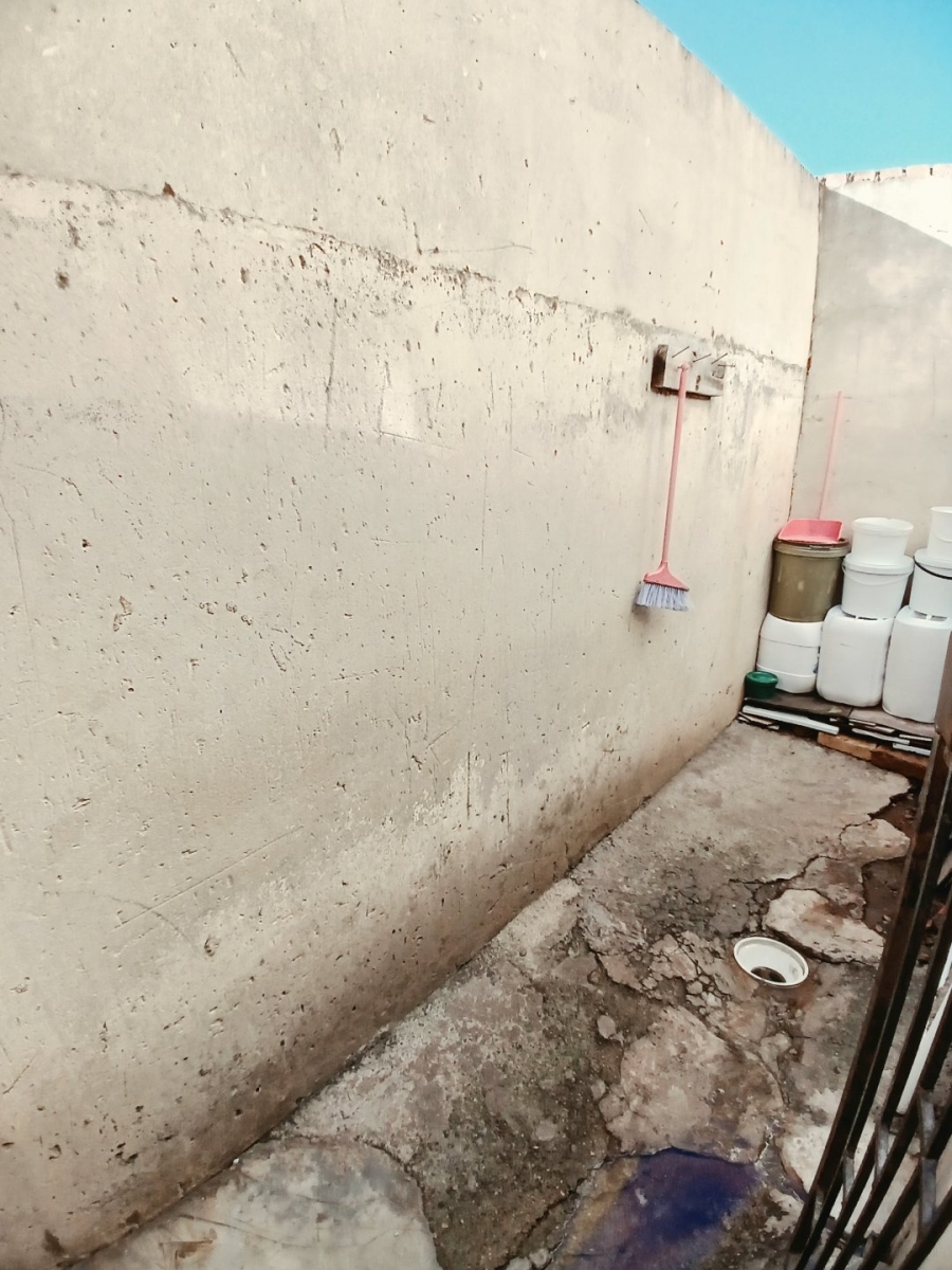  Bedroom Property for Sale in Langaville Gauteng