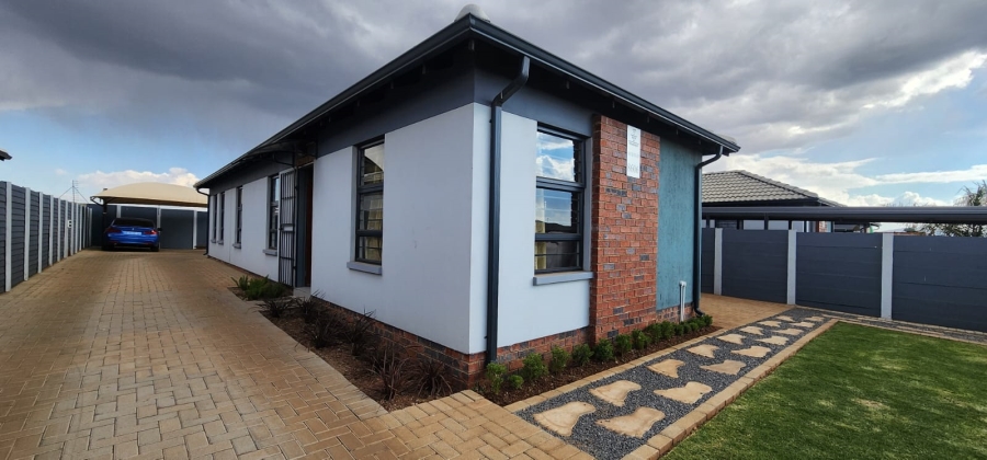 4 Bedroom Property for Sale in Albertsdal Gauteng
