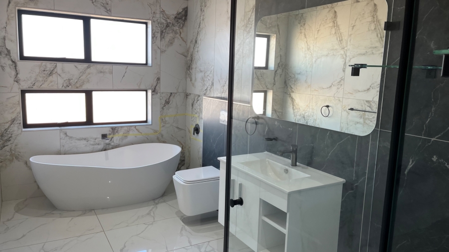 4 Bedroom Property for Sale in Fountainbrook Estate Gauteng