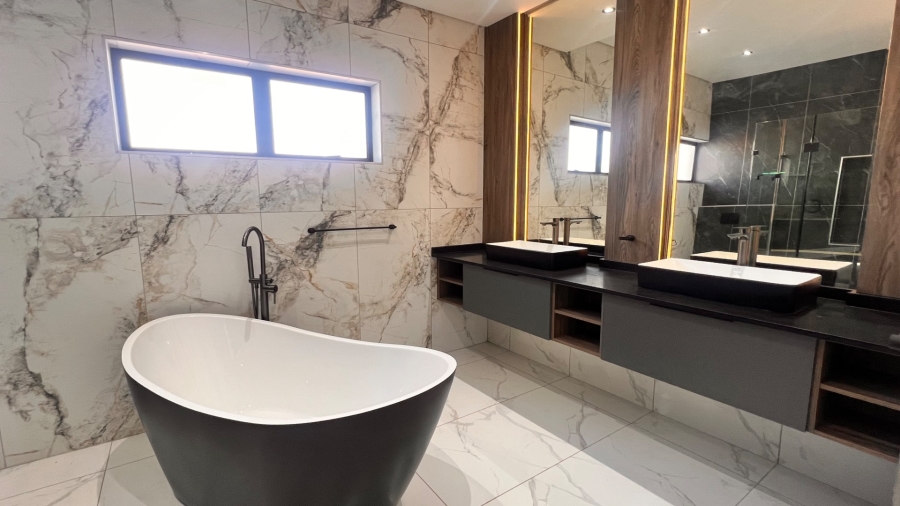 4 Bedroom Property for Sale in Fountainbrook Estate Gauteng