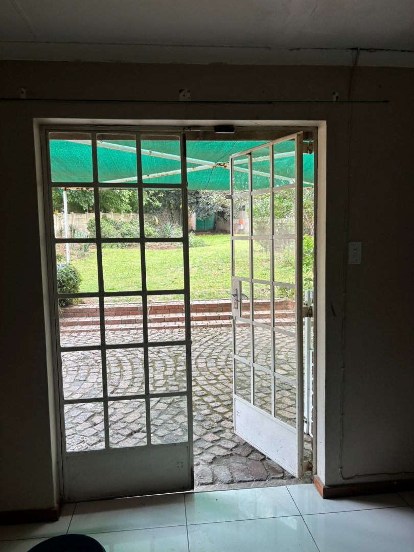 To Let 3 Bedroom Property for Rent in Fourways Gardens Gauteng
