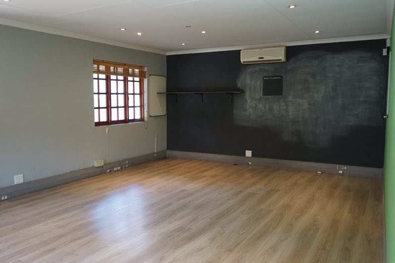 To Let 3 Bedroom Property for Rent in Fourways Gardens Gauteng