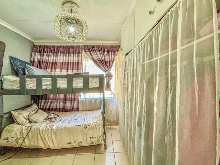 3 Bedroom Property for Sale in Birch Acres Gauteng