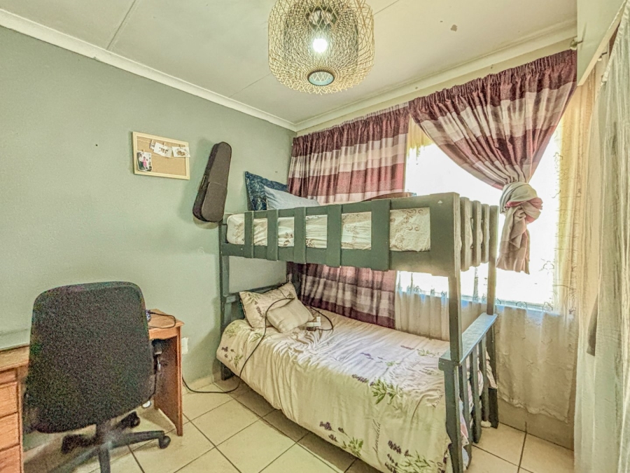 3 Bedroom Property for Sale in Birch Acres Gauteng