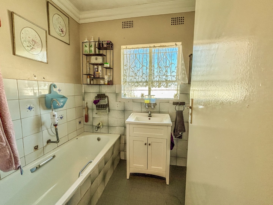 3 Bedroom Property for Sale in Birch Acres Gauteng