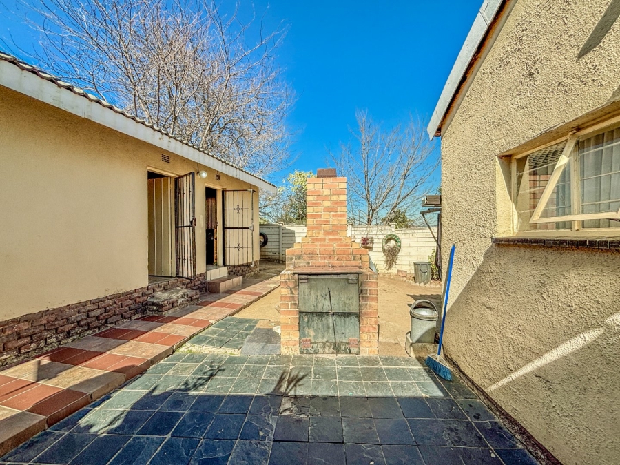 3 Bedroom Property for Sale in Birch Acres Gauteng