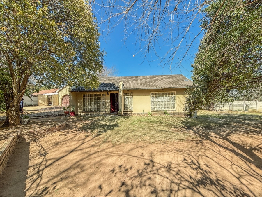 3 Bedroom Property for Sale in Birch Acres Gauteng