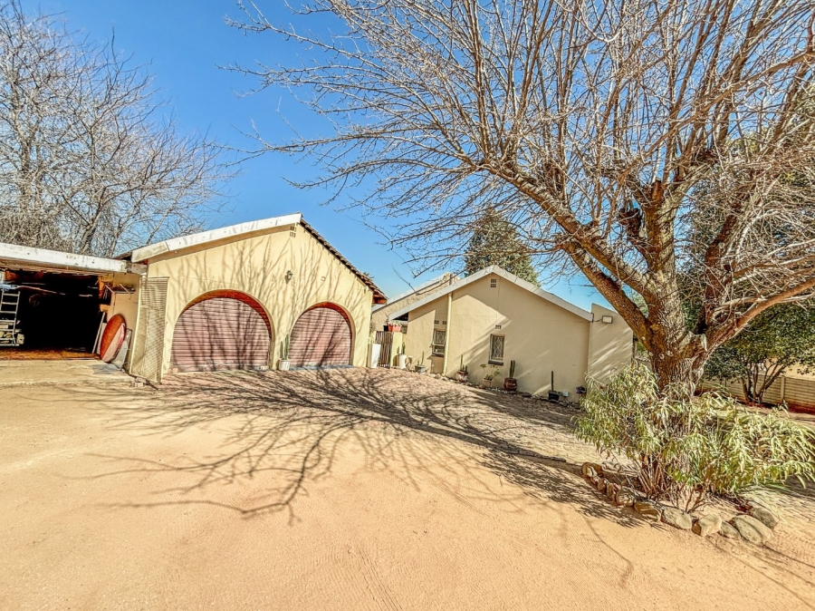 3 Bedroom Property for Sale in Birch Acres Gauteng