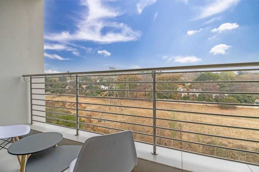 To Let 2 Bedroom Property for Rent in Sandton Central Gauteng