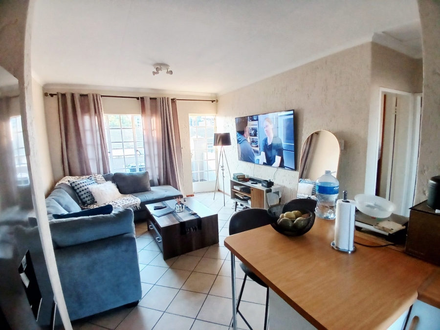 2 Bedroom Property for Sale in Bartlett Gauteng