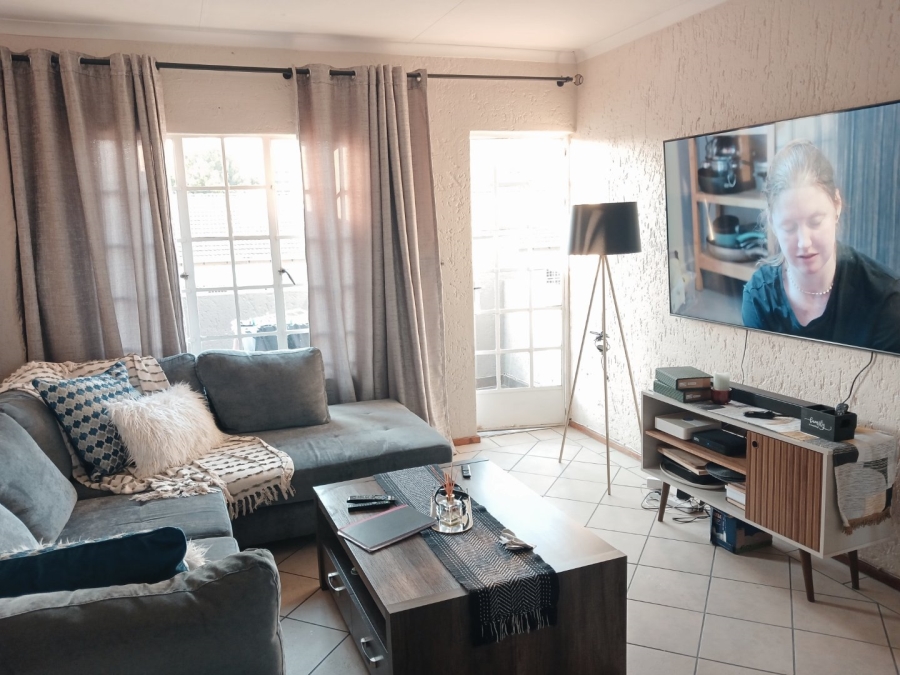 2 Bedroom Property for Sale in Bartlett Gauteng