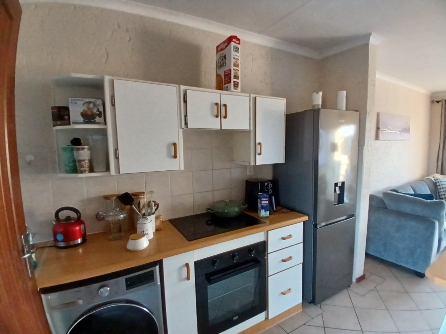 2 Bedroom Property for Sale in Bartlett Gauteng