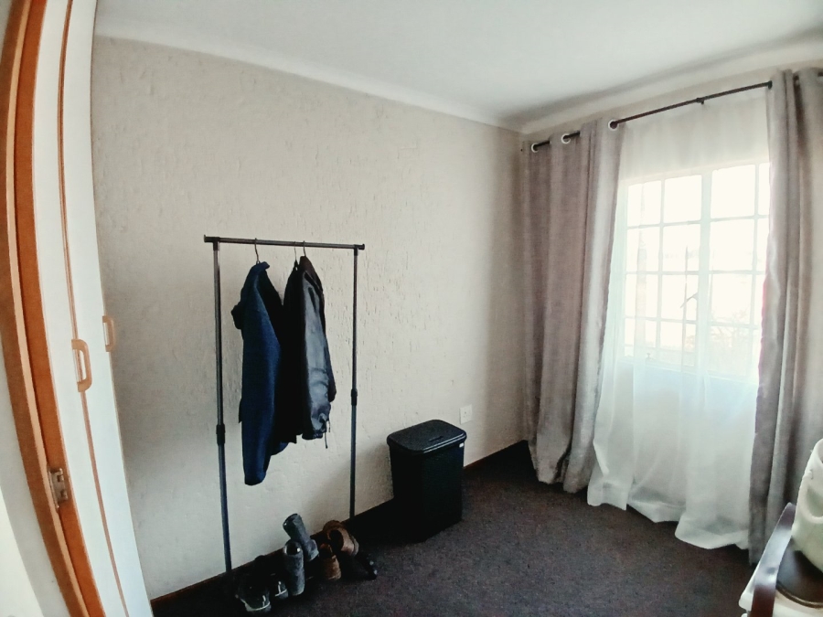 2 Bedroom Property for Sale in Bartlett Gauteng