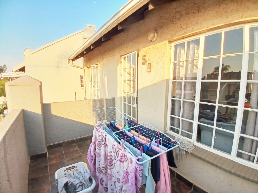 2 Bedroom Property for Sale in Bartlett Gauteng
